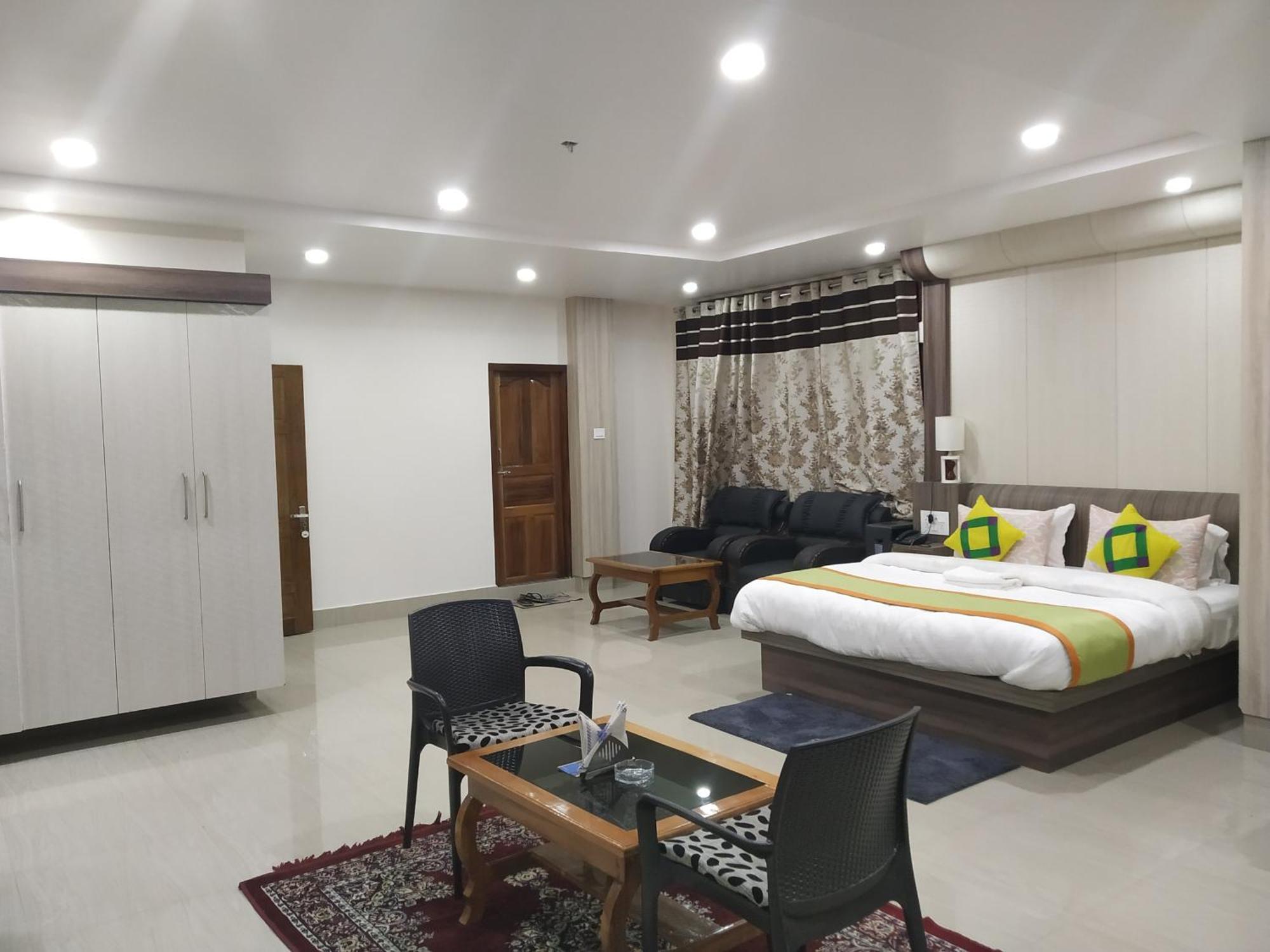 Ziro Palace Inn - A Boutique Hotel Hapoli Exterior photo